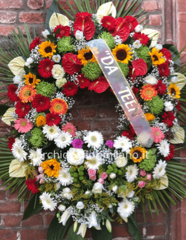 corona primavera fiori misti